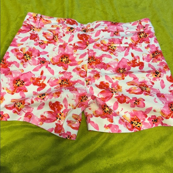 Isaac Mizrahi Pink Floral Print Shorts Bold Resort Wear Summer Vacation Chic, 14 - Picture 7 of 7